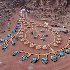 Luksusowy namiot Memories Aicha Luxury Camp, Wadi Rum